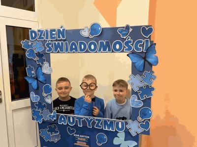 att.wWZAYWn3bXaLOKNdEeYFIs8JpgWBVCWjhKVHw59W7J4 (Copy).gif