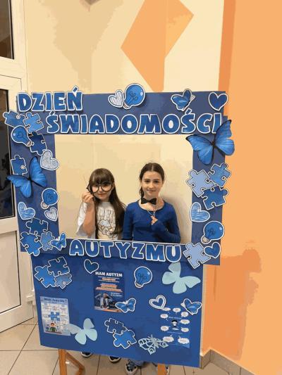 att.zVDWqIfTgH48m38qeACjoZtkSqAjGhednfdFWpjsqtA (Copy).gif