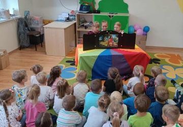 Ogólnopolski Dzień Głośnego Czytania 🗣️📖🇵🇱📚