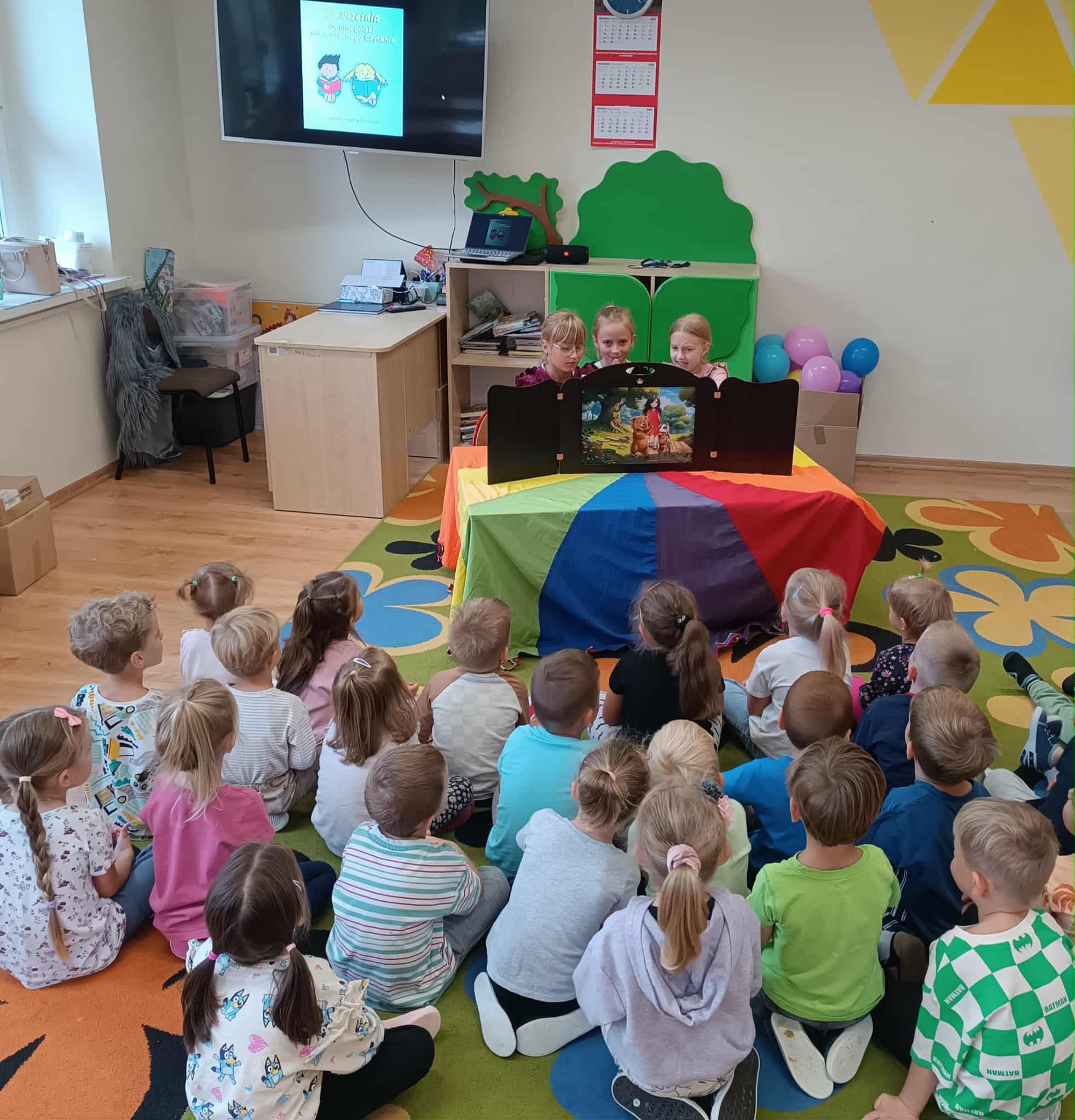 Ogólnopolski Dzień Głośnego Czytania 🗣️📖🇵🇱📚