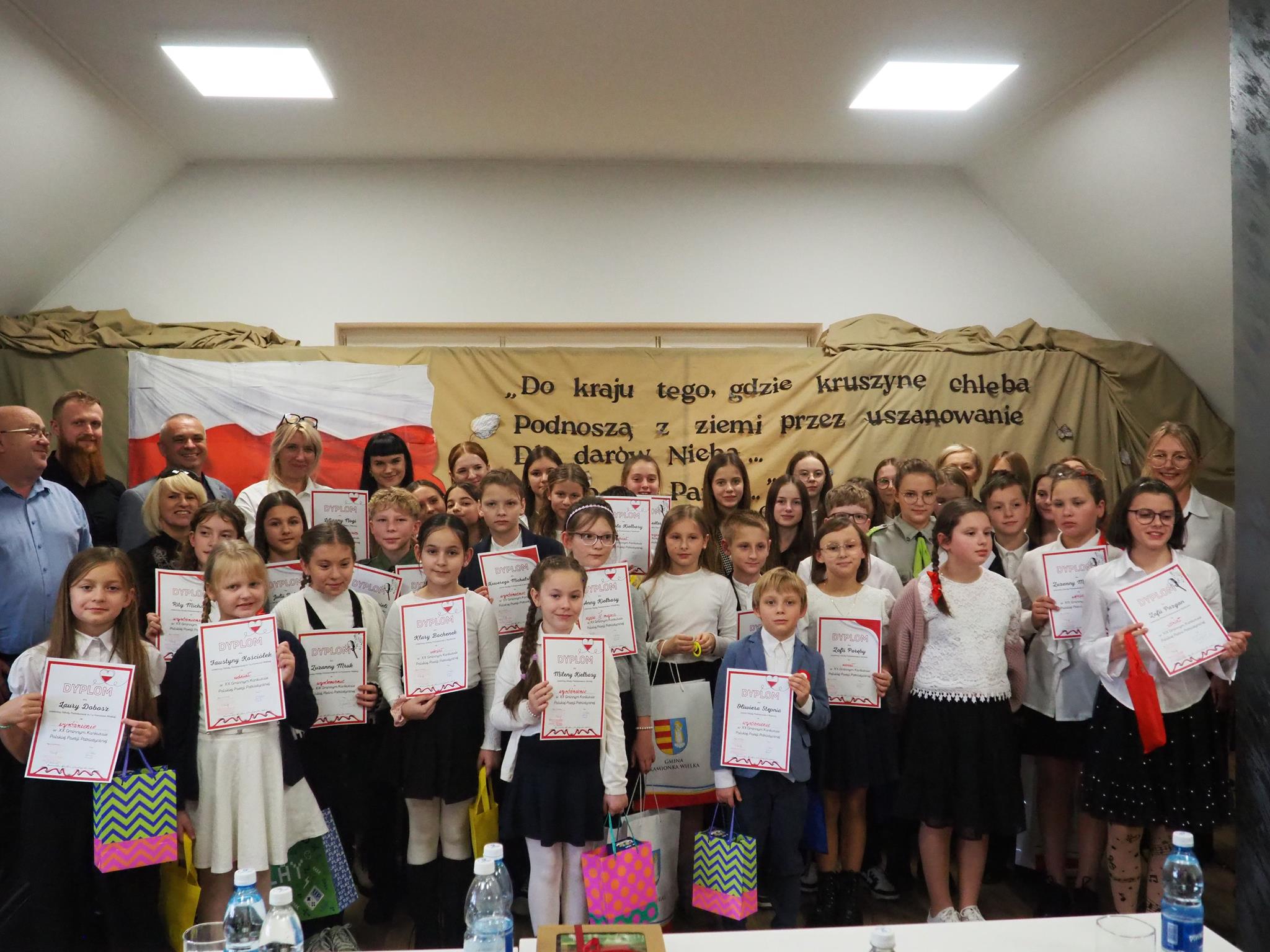 XX Gminny Konkurs Poezji oraz XIX Gminny Konkurs Polskiej Pieśni Patriotycznej