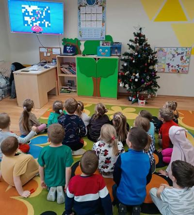 597779064_1325318179399142_8589006017788413026_n (Copy).jpg